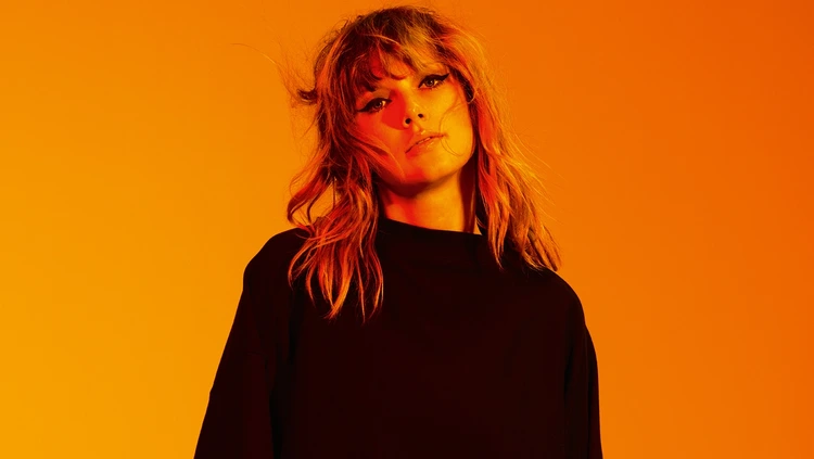 Taylor Swift - Photoshoot fo reputation the album